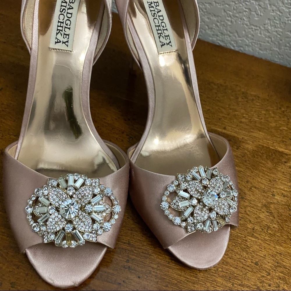 Badgley Mischka Embellished Peep Toe Heel Pump - Picture 9 of 9
